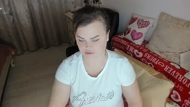 MildMature online show from February 14, 2025, 8:37 pm