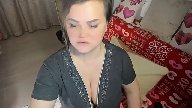 MildMature online show from January 21, 2025, 3:54 pm