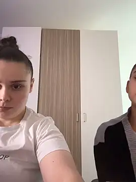 Snapshot of FemmeAffair chatting on February 5, 2026, 7:10 pm FemmeAffair online show from February 5, 2026, 7:10 pm