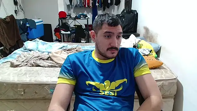 Leonino231 online show from February 25, 2026, 8:41 pm