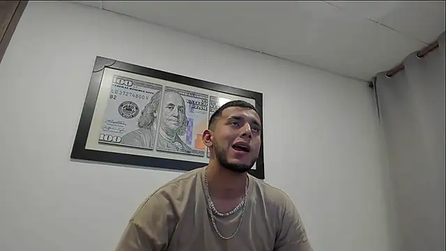 Snapshot of nico_rivera chatting on May 7, 2026, 1:32 am nico rivera online show from May 7, 2026, 1:32 am