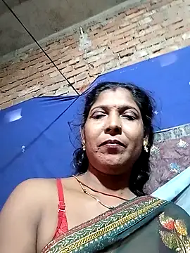 Snapshot of Savita992 chatting on November 22, 2025, 7:29 am Savita992 online show from November 22, 2025, 7:29 am