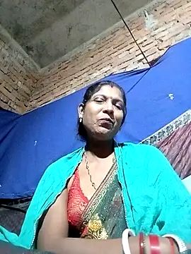 Snapshot of Savita992 chatting on November 27, 2025, 7:36 pm Savita992 online show from November 27, 2025, 7:36 pm