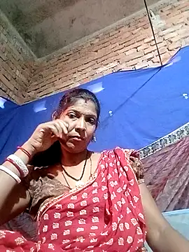 Snapshot of Savita992 chatting on October 24, 2025, 5:39 am Savita992 online show from October 24, 2025, 5:39 am