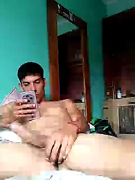 Snapshot of frankitocam4 chatting on March 9, 2026, 3:26 pm frankitocam4 online show from March 9, 2026, 3:26 pm