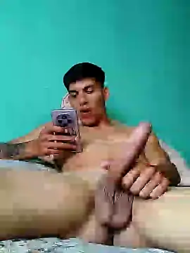 Snapshot of frankitocam4 chatting on March 16, 2026, 8:22 pm frankitocam4 online show from March 16, 2026, 8:22 pm