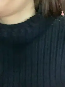 Snapshot of Linhtruong_ chatting on February 4, 2026, 5:02 am Linhtruong online show from February 4, 2026, 5:02 am