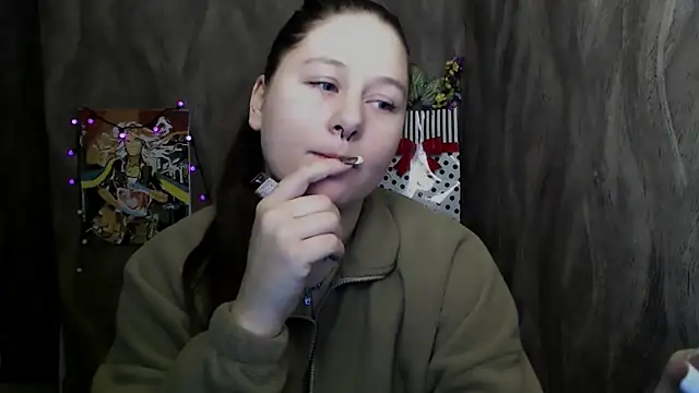 Snapshot of Linda_S_ chatting on November 24, 2025, 3:56 pm Linda S online show from November 24, 2025, 3:56 pm