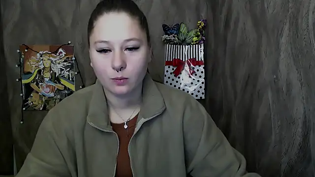 Snapshot of Linda_S_ chatting on October 7, 2025, 11:11 am Linda S online show from October 7, 2025, 11:11 am