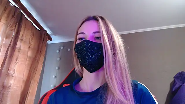 Snapshot of Iris_lave chatting on October 25, 2025, 2:07 pm Iris lave online show from October 25, 2025, 2:07 pm