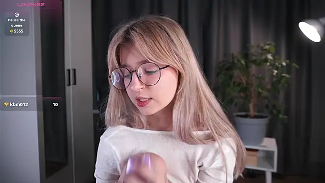 zegoii online show from October 28, 2025, 1:32 pm