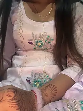 Snapshot of Mannu_rani chatting on October 14, 2025, 3:51 am Mannu rani online show from October 14, 2025, 3:51 am