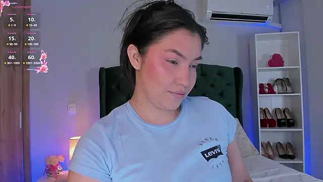 naughty fun room online show from March 12, 2026, 11:09 pm