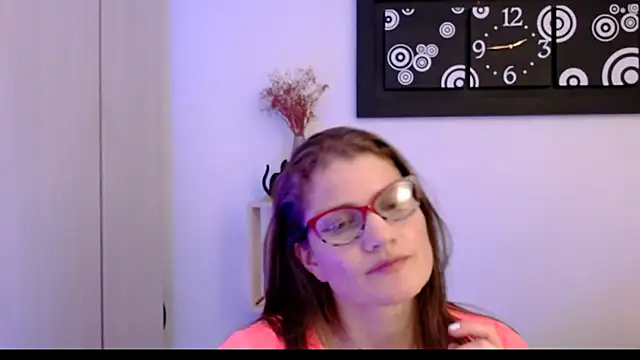 Snapshot of Camila-ventura chatting on February 10, 2026, 7:35 pm Camila-ventura online show from February 10, 2026, 7:35 pm