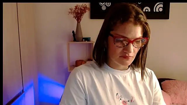 Snapshot of Camila-ventura chatting on January 19, 2026, 1:09 am Camila-ventura online show from January 19, 2026, 1:09 am