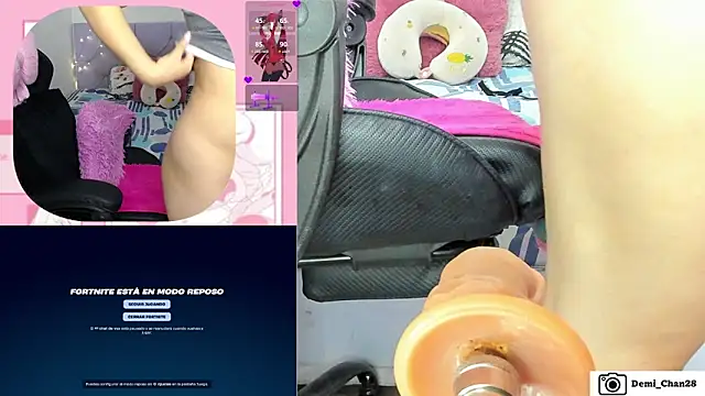 demi chan online show from November 21, 2025, 8:46 am