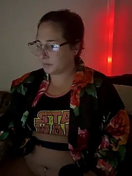 Snapshot of Thegr33ngypsy chatting on October 30, 2025, 9:29 am Thegr33ngypsy online show from October 30, 2025, 9:29 am