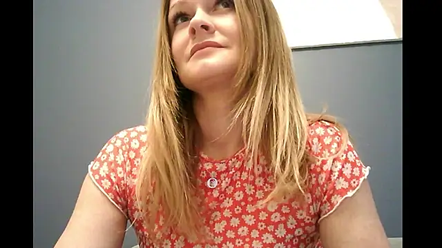 Ginger-bb online show from November 13, 2025, 6:50 am