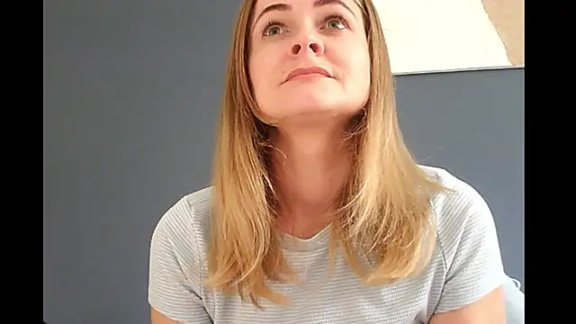 Ginger-bb online show from September 20, 2025, 1:38 pm