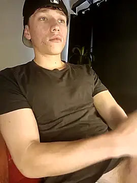 Logan sixxer online show from September 25, 2025, 7:42 pm