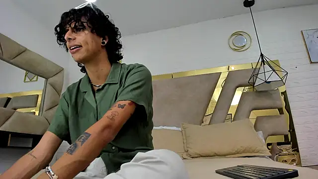 Ibratxandy online show from November 1, 2025, 6:35 pm