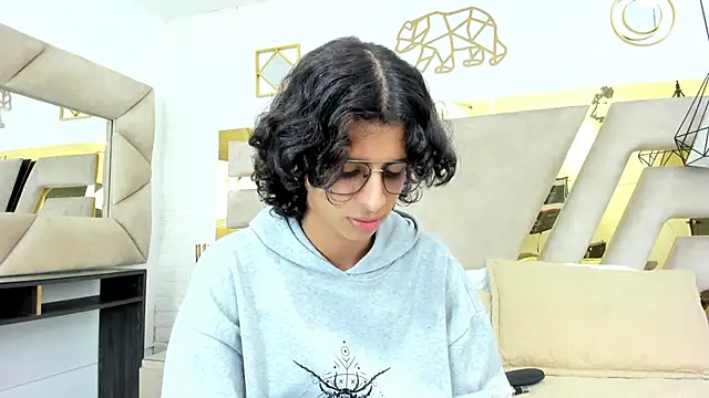 Ibratxandy online show from November 29, 2025, 7:14 pm