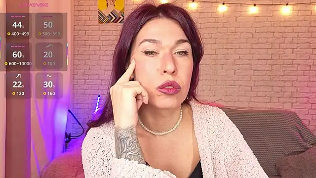 Snapshot of ReginaFoXXXy chatting on December 19, 2025, 12:07 pm ReginaFoXXXy online show from December 19, 2025, 12:07 pm