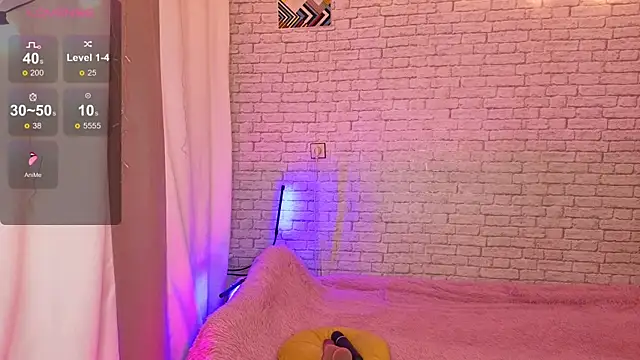 Snapshot of ReginaFoXXXy chatting on January 13, 2026, 9:02 am ReginaFoXXXy online show from January 13, 2026, 9:02 am