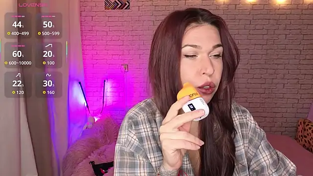 Snapshot of ReginaFoXXXy chatting on February 4, 2026, 2:34 pm ReginaFoXXXy online show from February 4, 2026, 2:34 pm