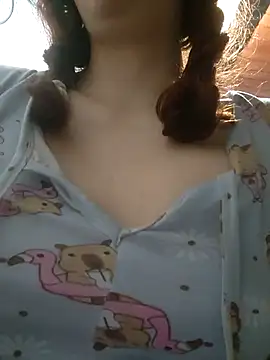 Snapshot of Sharon_Black chatting on December 4, 2025, 12:26 pm Sharon Black online show from December 4, 2025, 12:26 pm