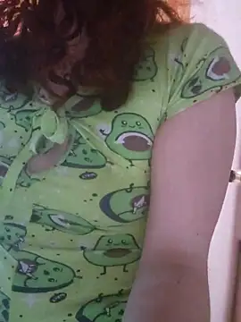 Snapshot of Sharon_Black chatting on October 31, 2025, 12:02 pm Sharon Black online show from October 31, 2025, 12:02 pm