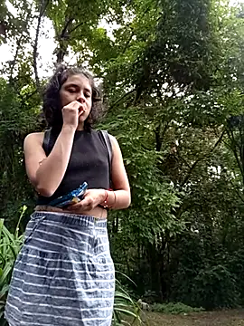 Snapshot of Tendercouple1 chatting on December 17, 2025, 7:19 pm Tendercouple1 online show from December 17, 2025, 7:19 pm