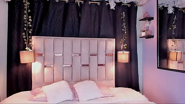 Snapshot of Hanzking01 chatting on November 18, 2025, 3:21 am Hanzking01 online show from November 18, 2025, 3:21 am