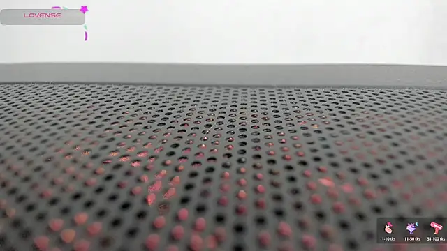 Snapshot of FluffyMelons chatting on February 13, 2026, 11:05 pm FluffyMelons online show from February 13, 2026, 11:05 pm