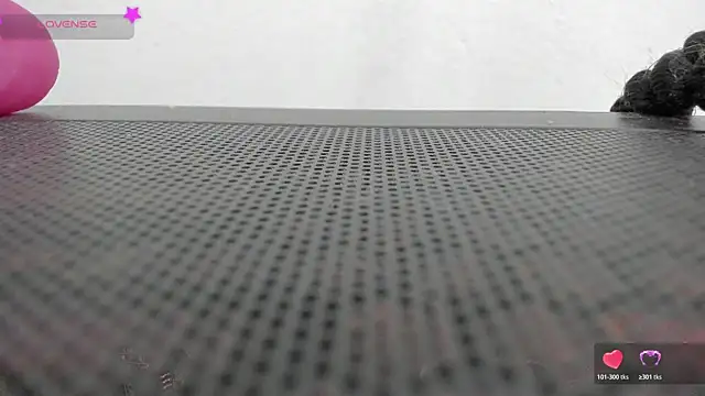 FluffyMelons online show from April 11, 2026, 10:57 pm