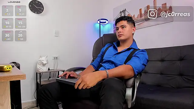  Juanes online show from November 4, 2025, 8:34 pm