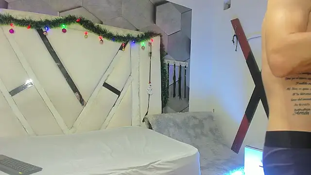 Snapshot of PeterBowel chatting on November 23, 2025, 2:54 am PeterBowel online show from November 23, 2025, 2:54 am