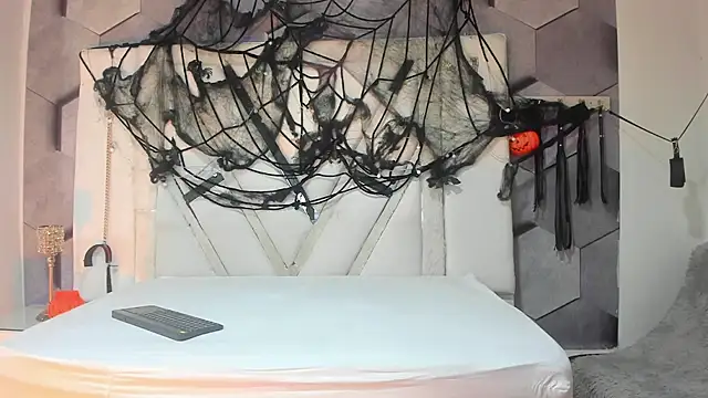 Snapshot of PeterBowel chatting on October 29, 2025, 2:21 am PeterBowel online show from October 29, 2025, 2:21 am