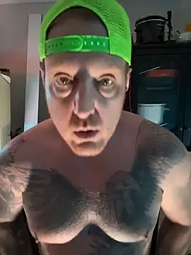 CloudyKingG online show from April 4, 2026, 11:39 am