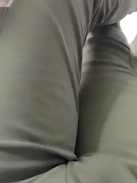 Snapshot of Bull54321 chatting on October 14, 2025, 5:52 am Bull54321 online show from October 14, 2025, 5:52 am