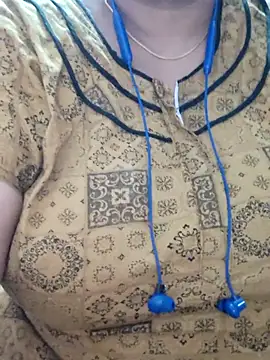 Snapshot of lathikaqueentamil chatting on November 5, 2025, 2:14 am lathikaqueentamil online show from November 5, 2025, 2:14 am