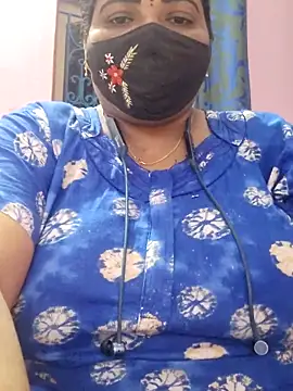 Snapshot of lathikaqueentamil chatting on November 1, 2025, 7:13 am lathikaqueentamil online show from November 1, 2025, 7:13 am