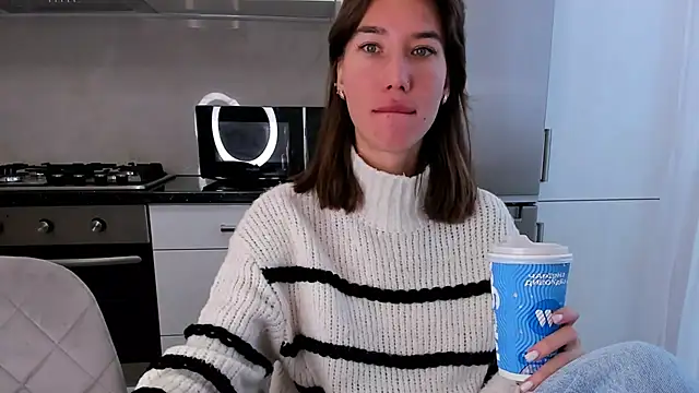 Snapshot of marylips chatting on December 5, 2025, 8:46 am marylips online show from December 5, 2025, 8:46 am