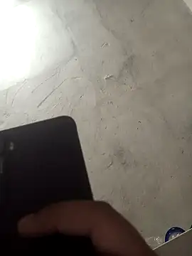 Snapshot of shalubhabhi69 chatting on September 18, 2025, 6:11 pm shalubhabhi69 online show from September 18, 2025, 6:11 pm