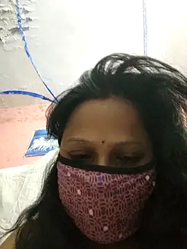 shalubhabhi69 online show from November 1, 2025, 6:57 pm