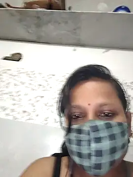 Snapshot of shalubhabhi69 chatting on September 24, 2025, 9:10 pm shalubhabhi69 online show from September 24, 2025, 9:10 pm