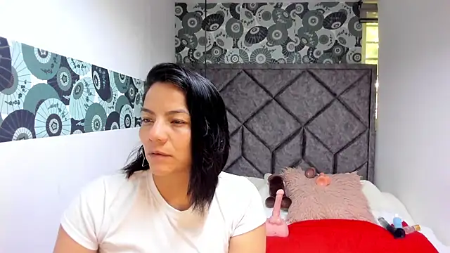 Megan Milf   online show from September 14, 2025, 12:05 pm