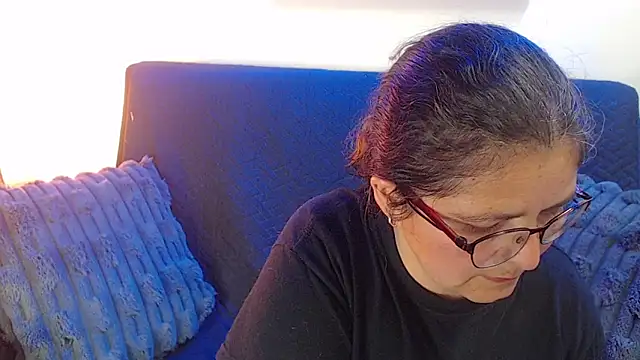 Snapshot of Linda_banks_ chatting on December 3, 2025, 1:39 am Linda banks online show from December 3, 2025, 1:39 am