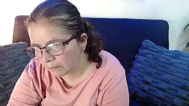 Snapshot of Linda_banks_ chatting on July 15, 2026, 6:48 pm Linda banks online show from July 15, 2026, 6:48 pm