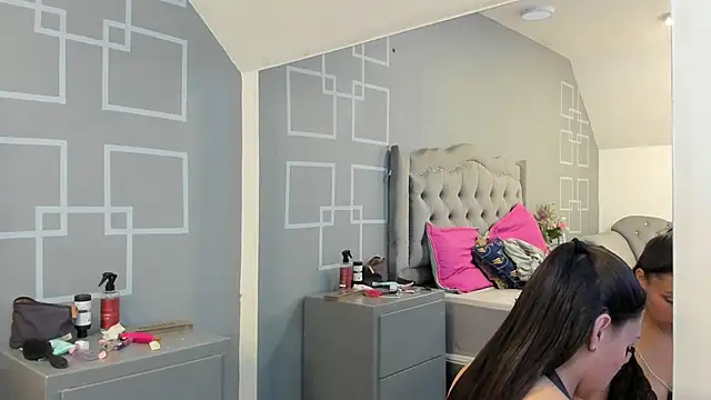 Snapshot of AliceBlackx chatting on November 5, 2025, 11:35 am AliceBlackx online show from November 5, 2025, 11:35 am